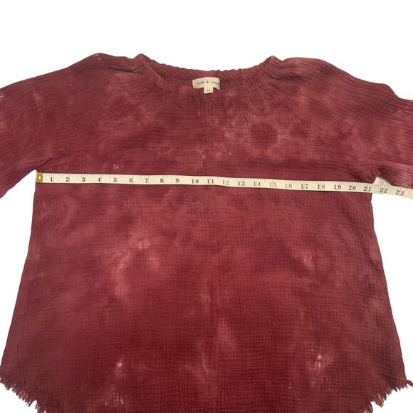 Anthropologie Cloth & Stone Burgundy Tie Dye Muslin Top with Raw Fringe Hem - Picture 9 of 11